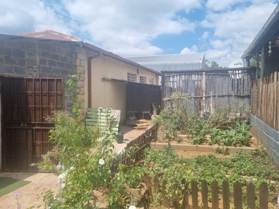  Bedroom Property for Sale in Ladybrand Free State